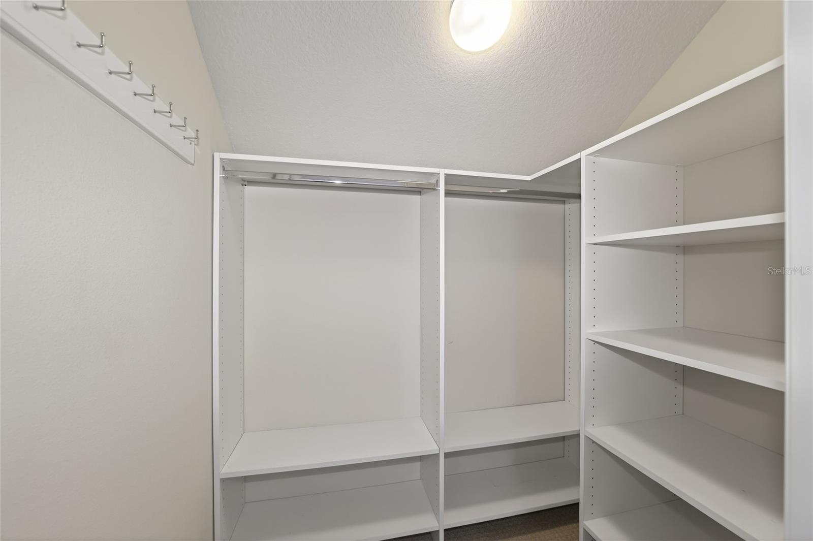 STONE CREEK - Residential