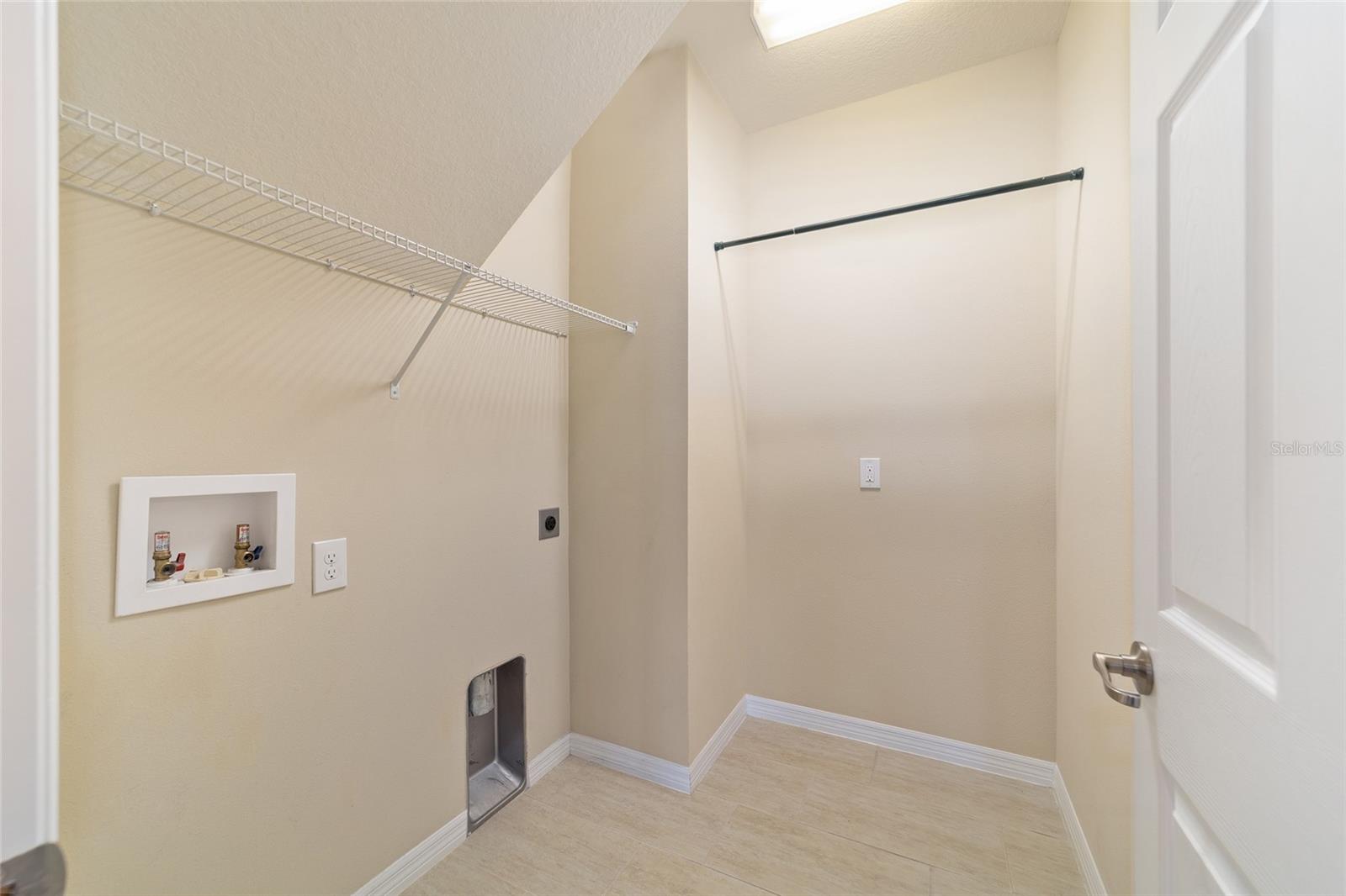 STONE CREEK - Residential