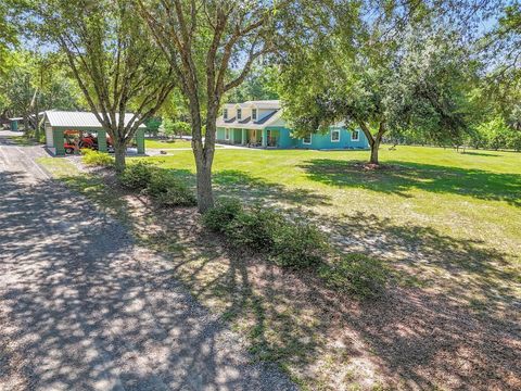 Tiny photo for 3325 S Hwy 314a, Ocklawaha, FL 32179 (MLS # OM724052)