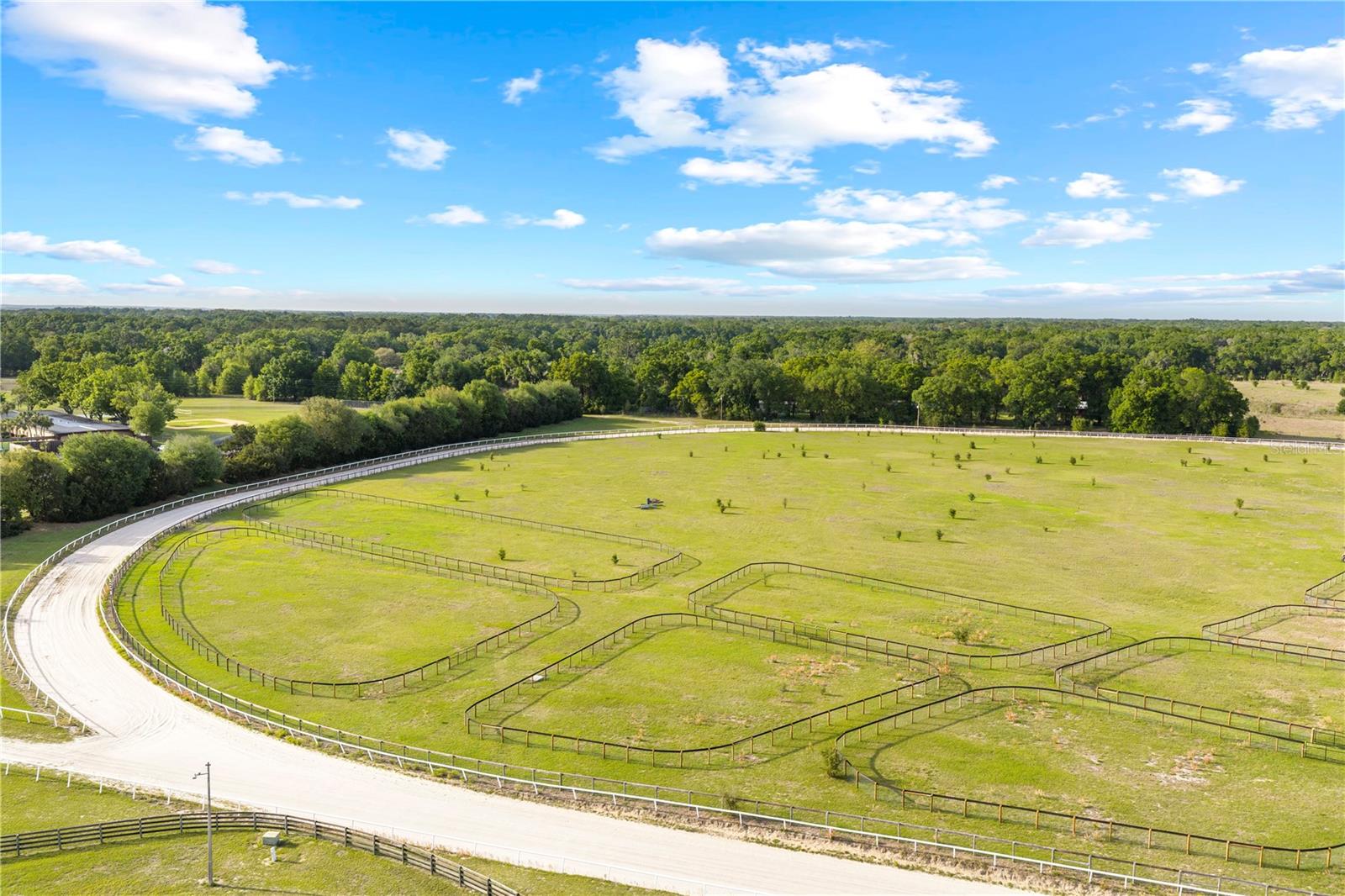 BELLEMONT FARMS - Residential