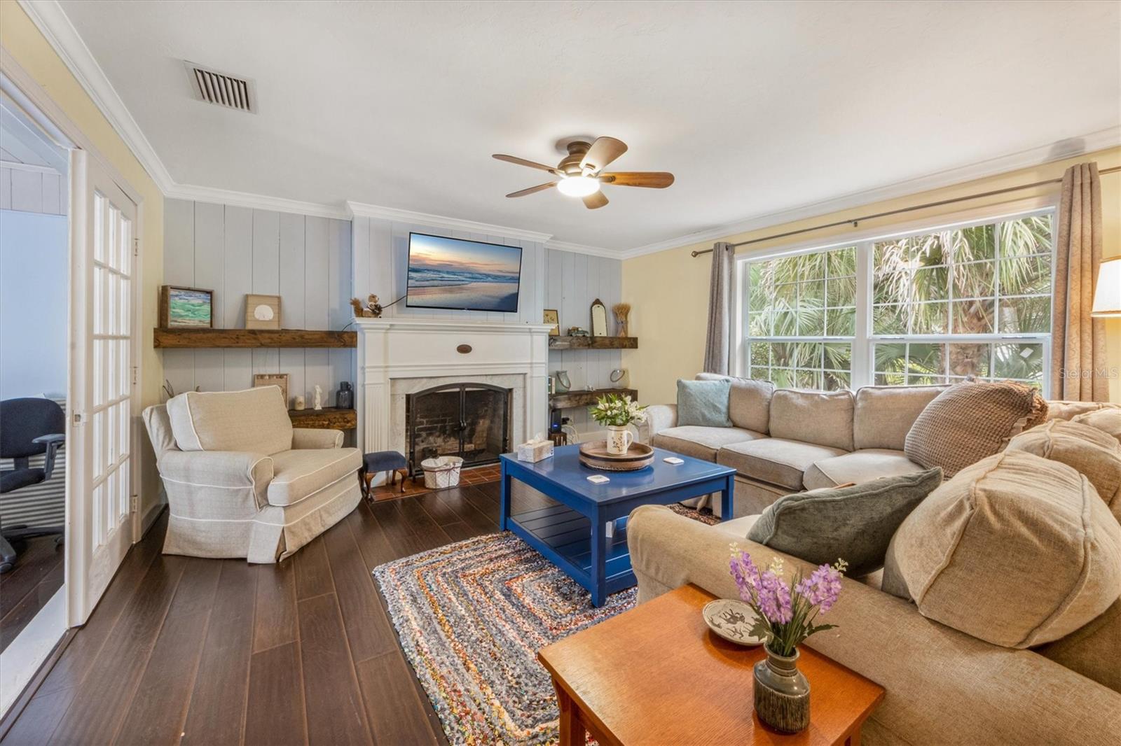 102 28TH STREET W
