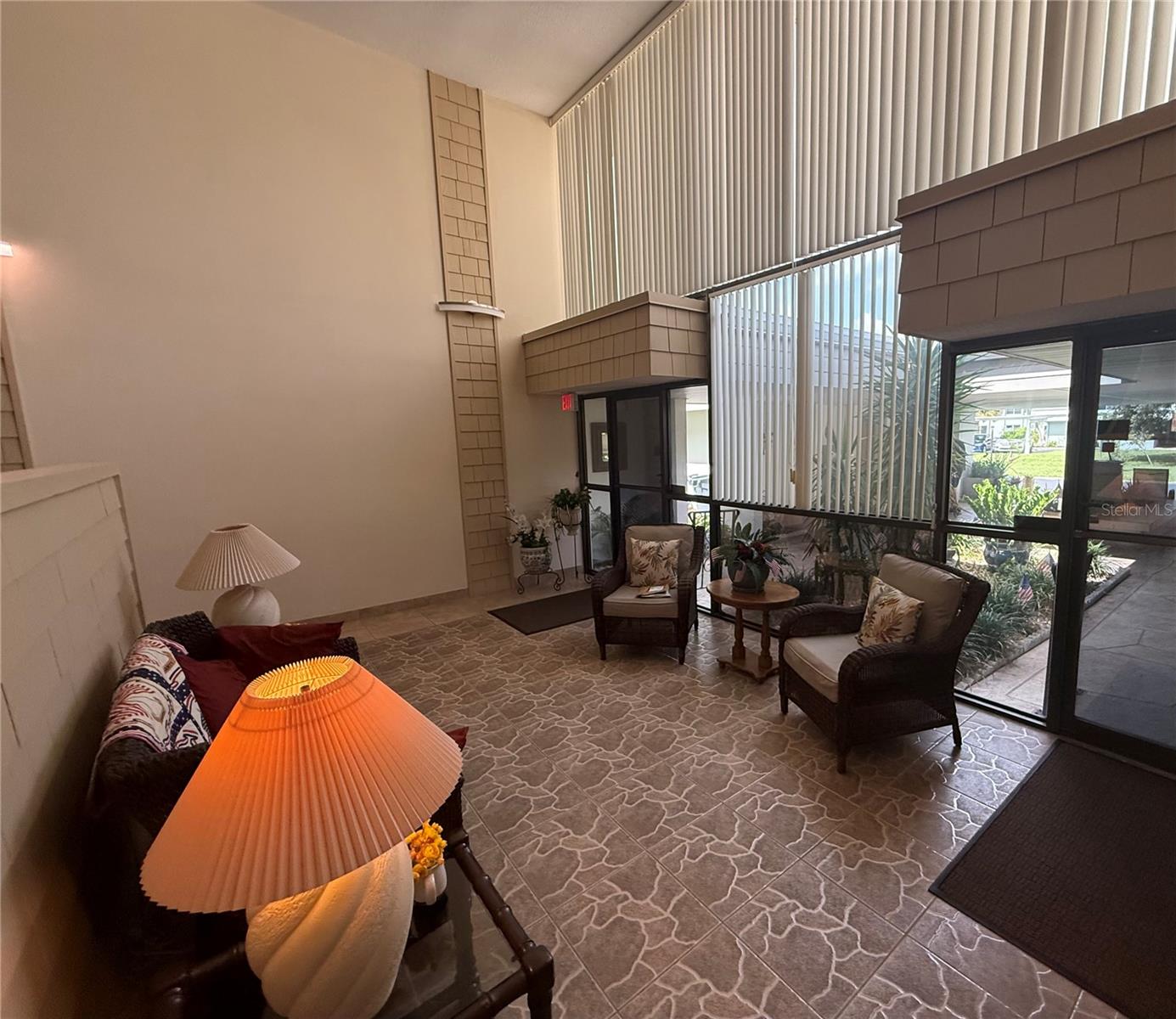 BERKLEY HOUSE - Residential