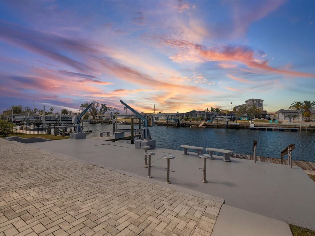 Photo of 12809 4th Isle, Hudson, FL 34667 (MLS # W7883070)