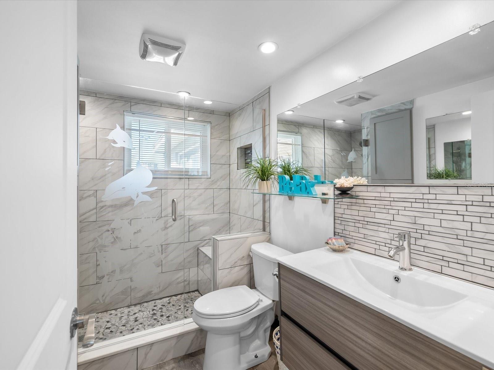 LEISURE BEACH - Residential