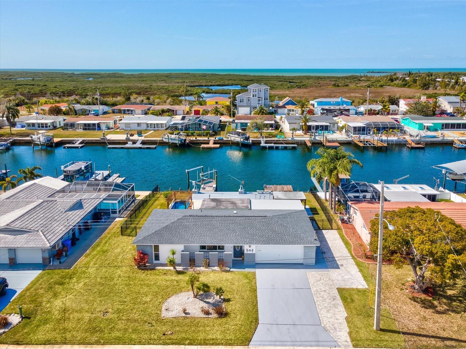 LEISURE BEACH - Residential