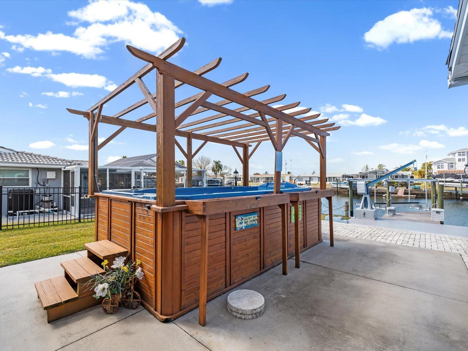 LEISURE BEACH - Residential