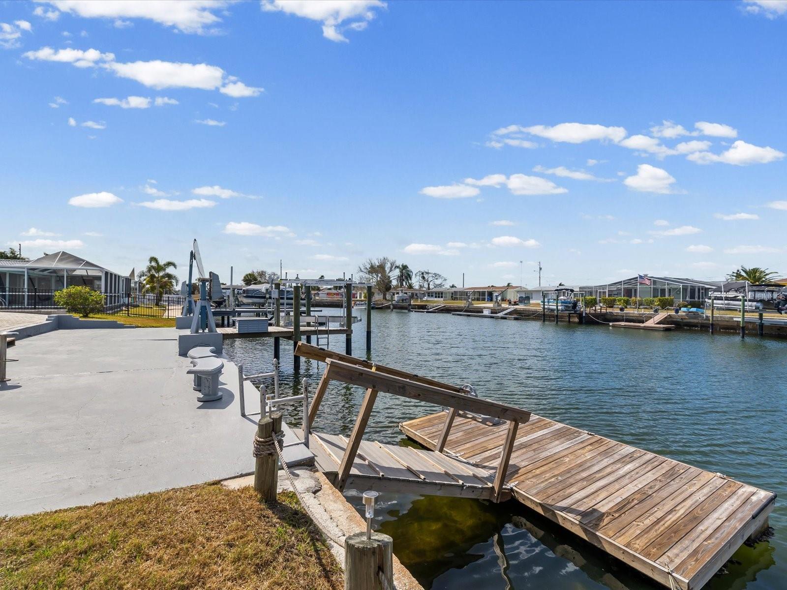 LEISURE BEACH - Residential