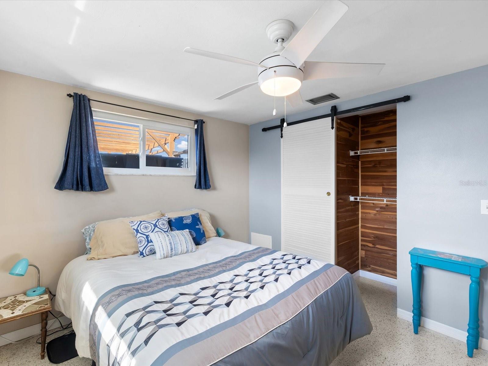 LEISURE BEACH - Residential