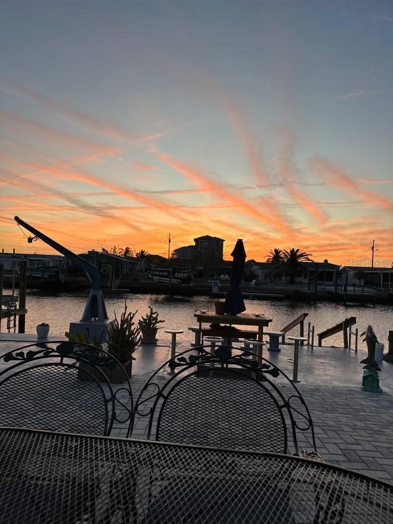 LEISURE BEACH - Residential