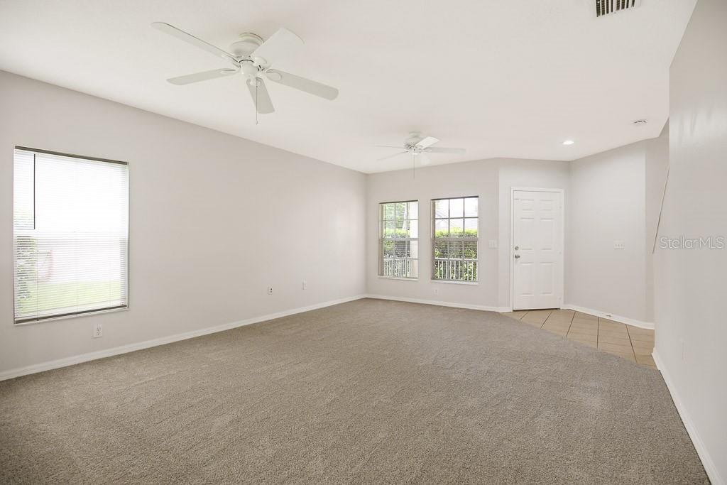 FISHHAWK RANCH PH 02 - Residential Lease