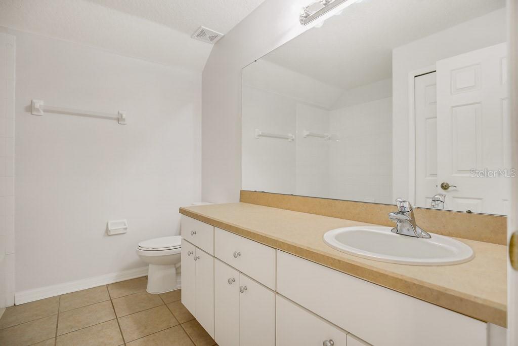 FISHHAWK RANCH PH 02 - Residential Lease