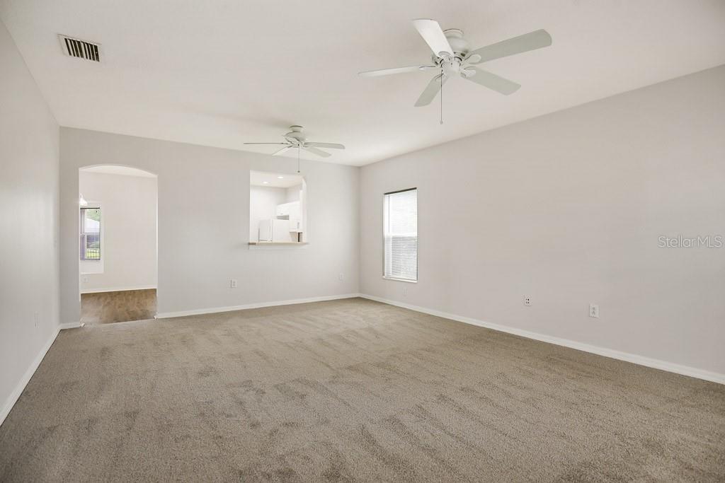 FISHHAWK RANCH PH 02 - Residential Lease