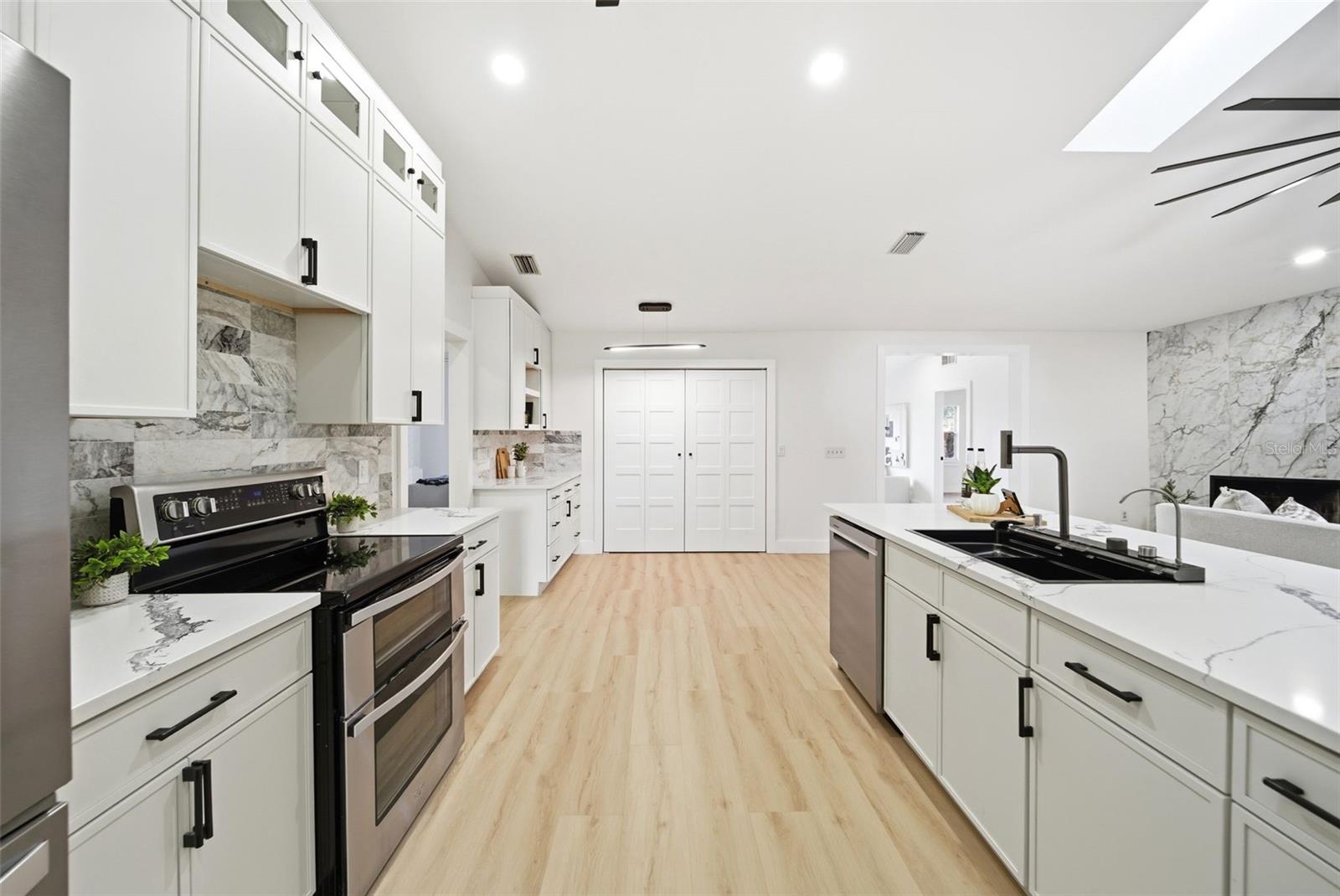 CONWAY PLACE - Residential