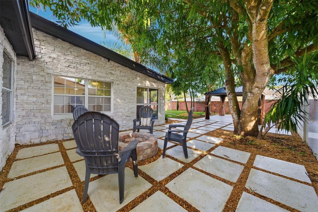 Photo of 4265 Conway Place Circle Circle, Orlando, FL 32812 (MLS # O6373386)