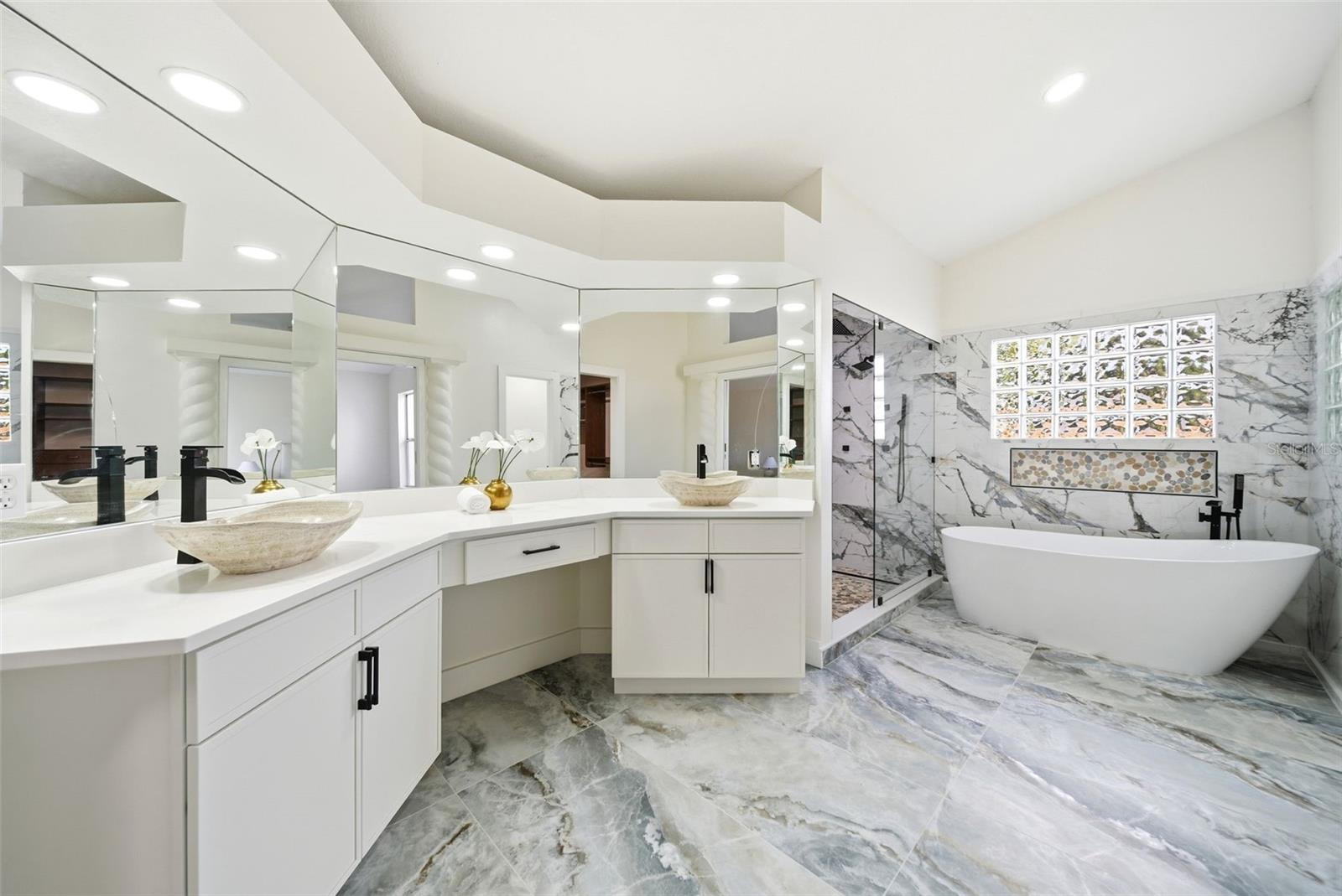 CONWAY PLACE - Residential