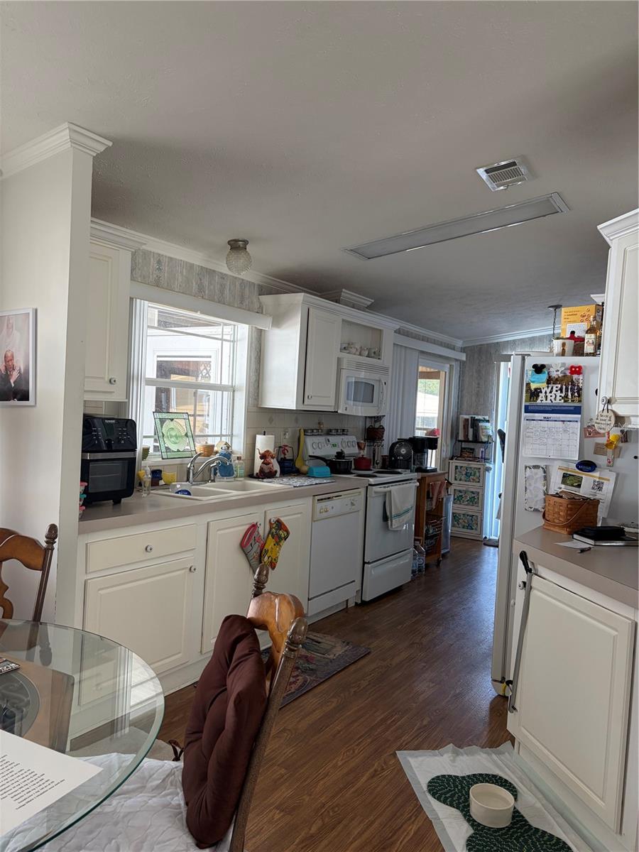 SWEETWATER GOLF & TENNIS CLUB ADD 01 - Residential
