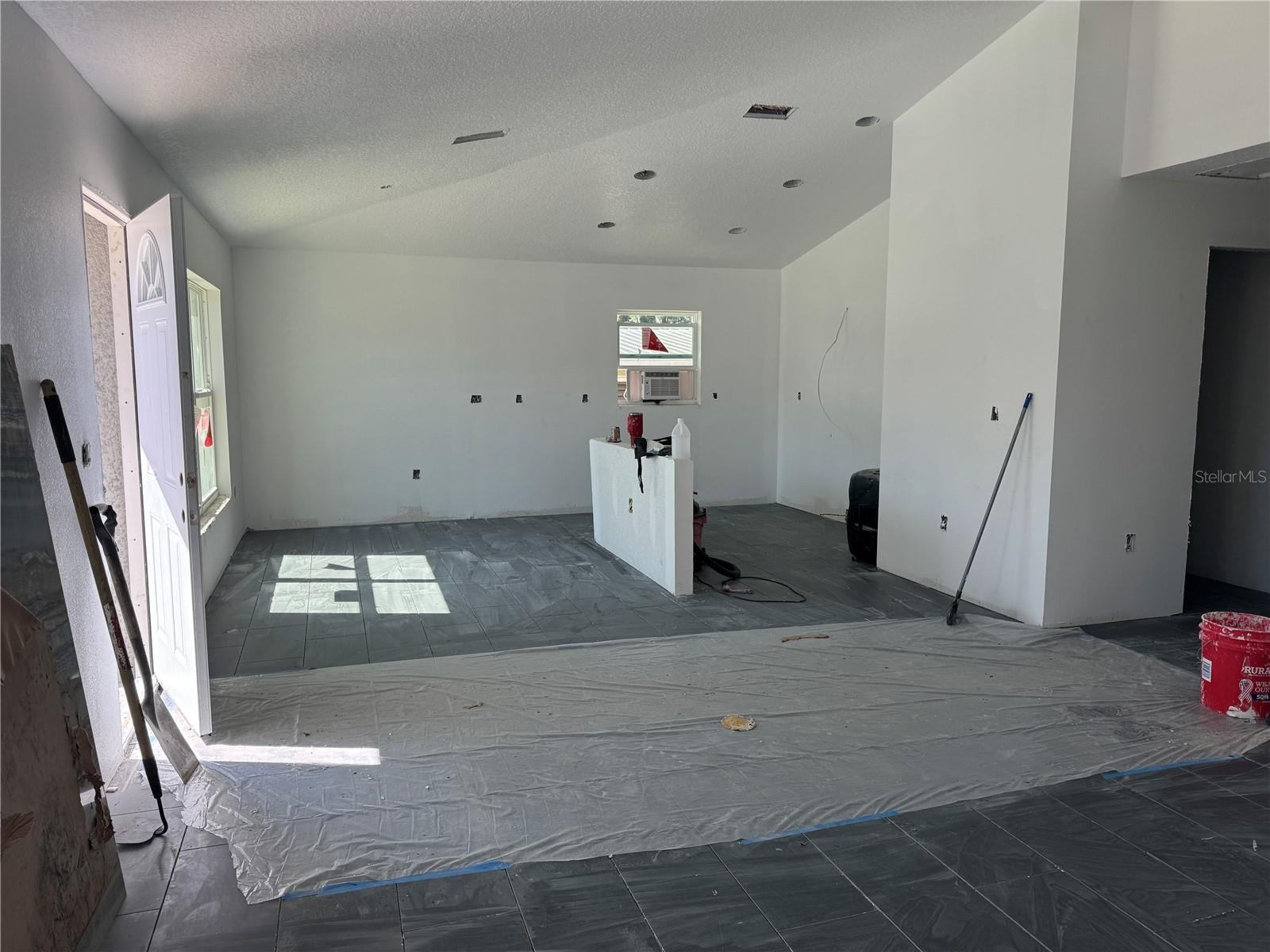 408 SW 12TH AVENUE