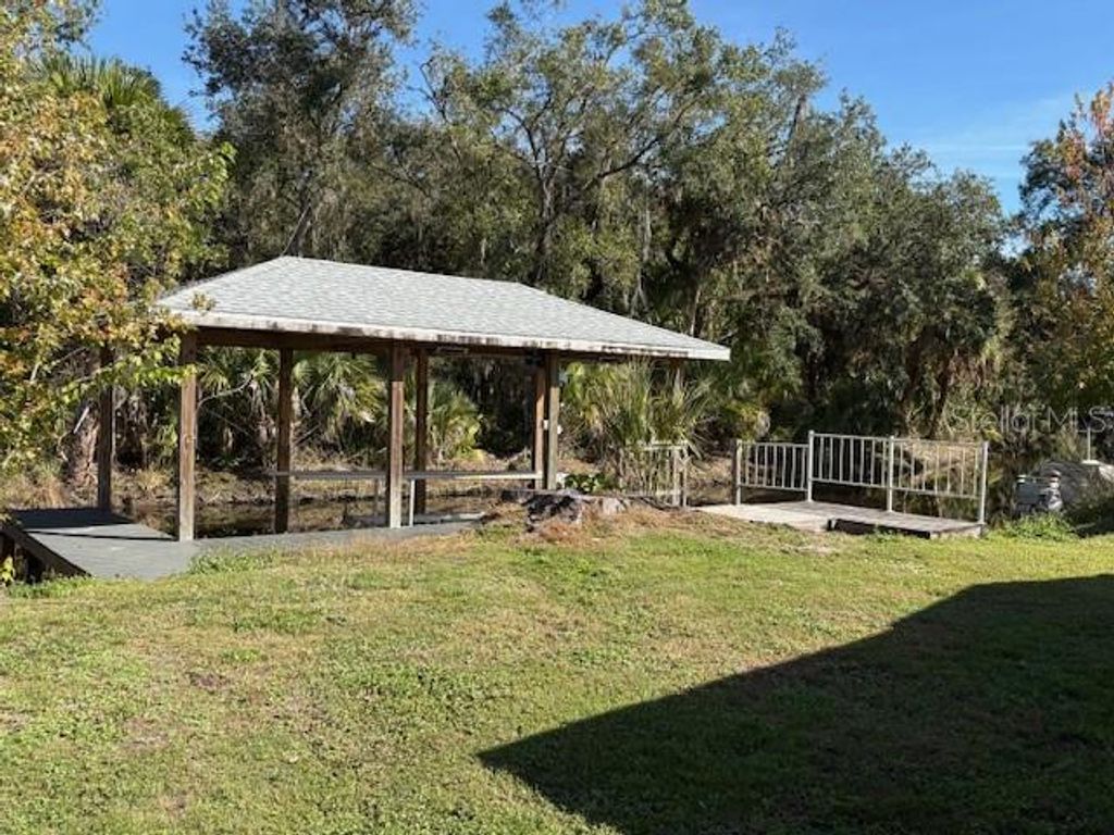 Photo of 76 Rosalie Oaks Boulevard, Lake Wales, FL 33898 (MLS # P4937619)