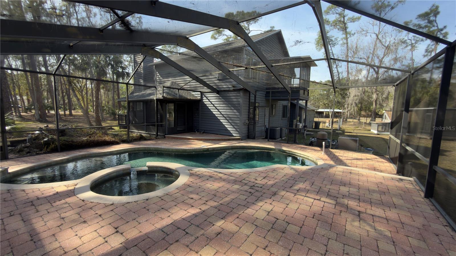 HOMESTEADS SADDLEWOOD - Residential