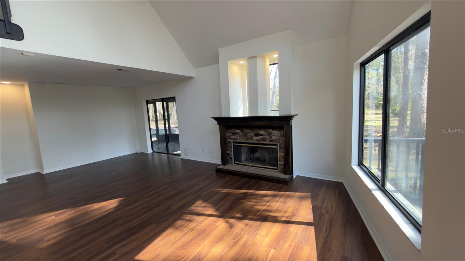 HOMESTEADS SADDLEWOOD - Residential