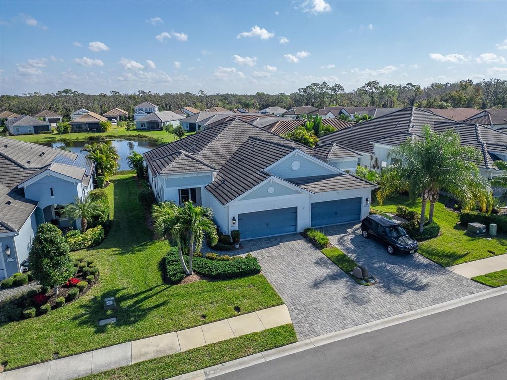 Photo of 3403 Azurite Way, Bradenton, FL 34211 (MLS # TB8451223)