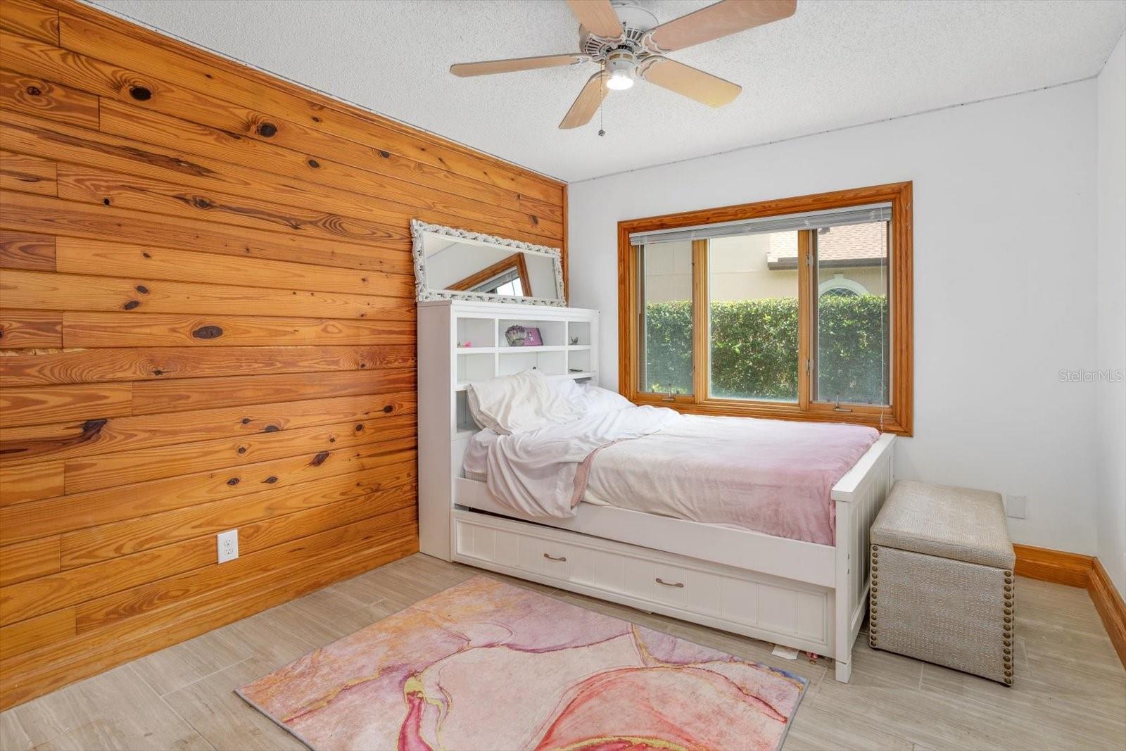 VALENCIA SHORES UNRECD PLAT - Residential