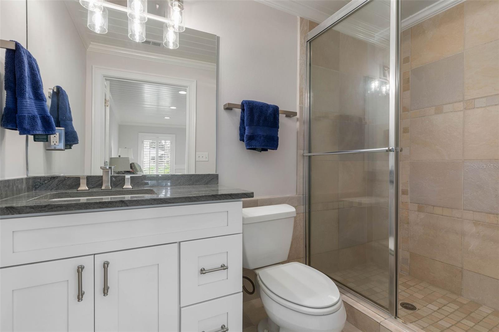 LAMBERT AVE UNIT 02 - Residential