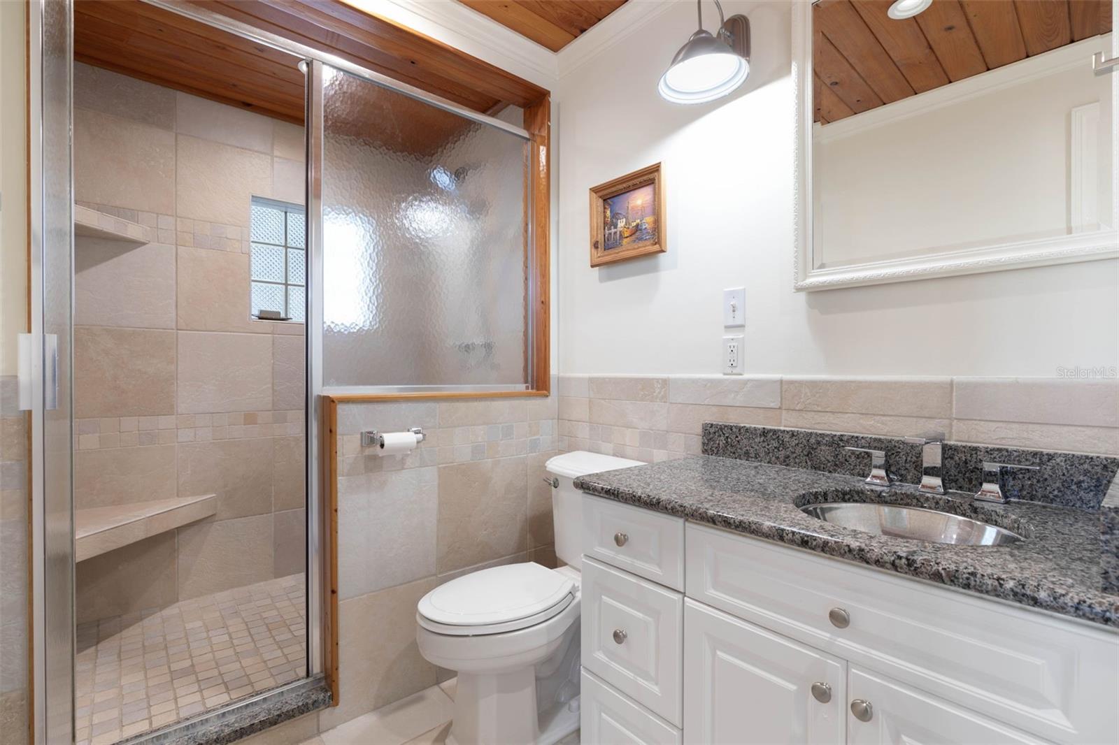 LAMBERT AVE UNIT 02 - Residential