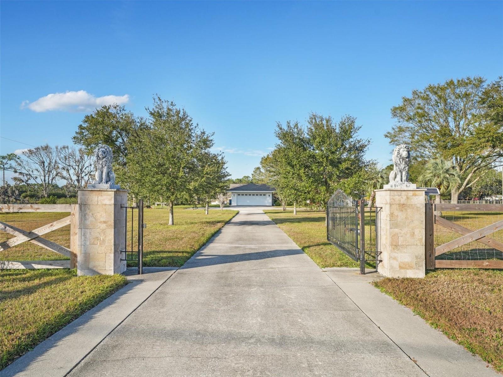 1045 CARTER ROAD