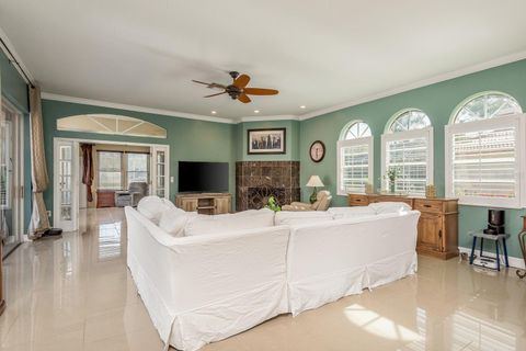 A home in TARPON SPRINGS