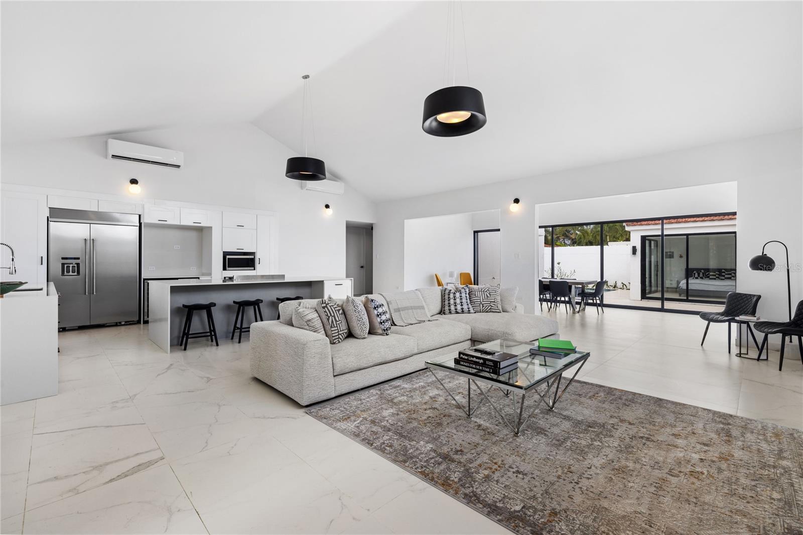 SABANERA DE DORADO - Residential