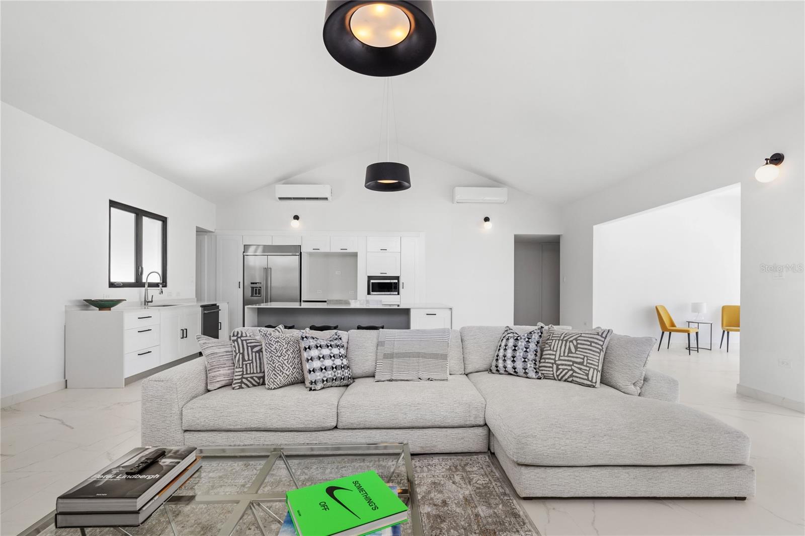 SABANERA DE DORADO - Residential