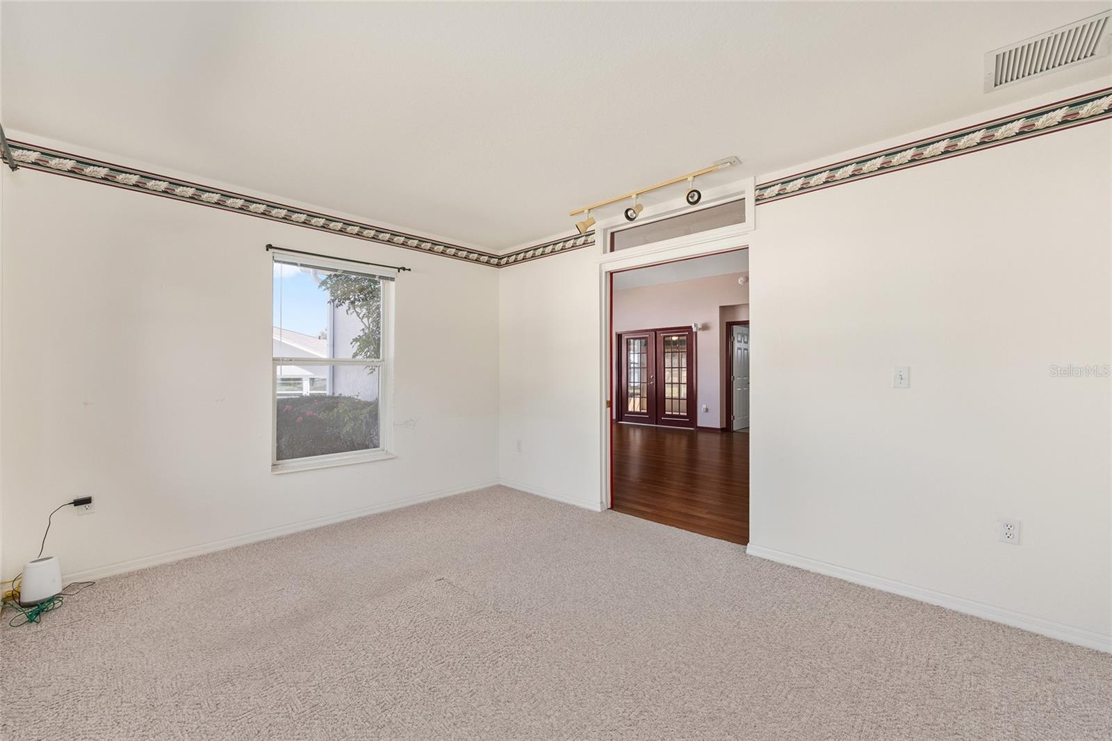 OAK RUN GOLFVIEW - Residential