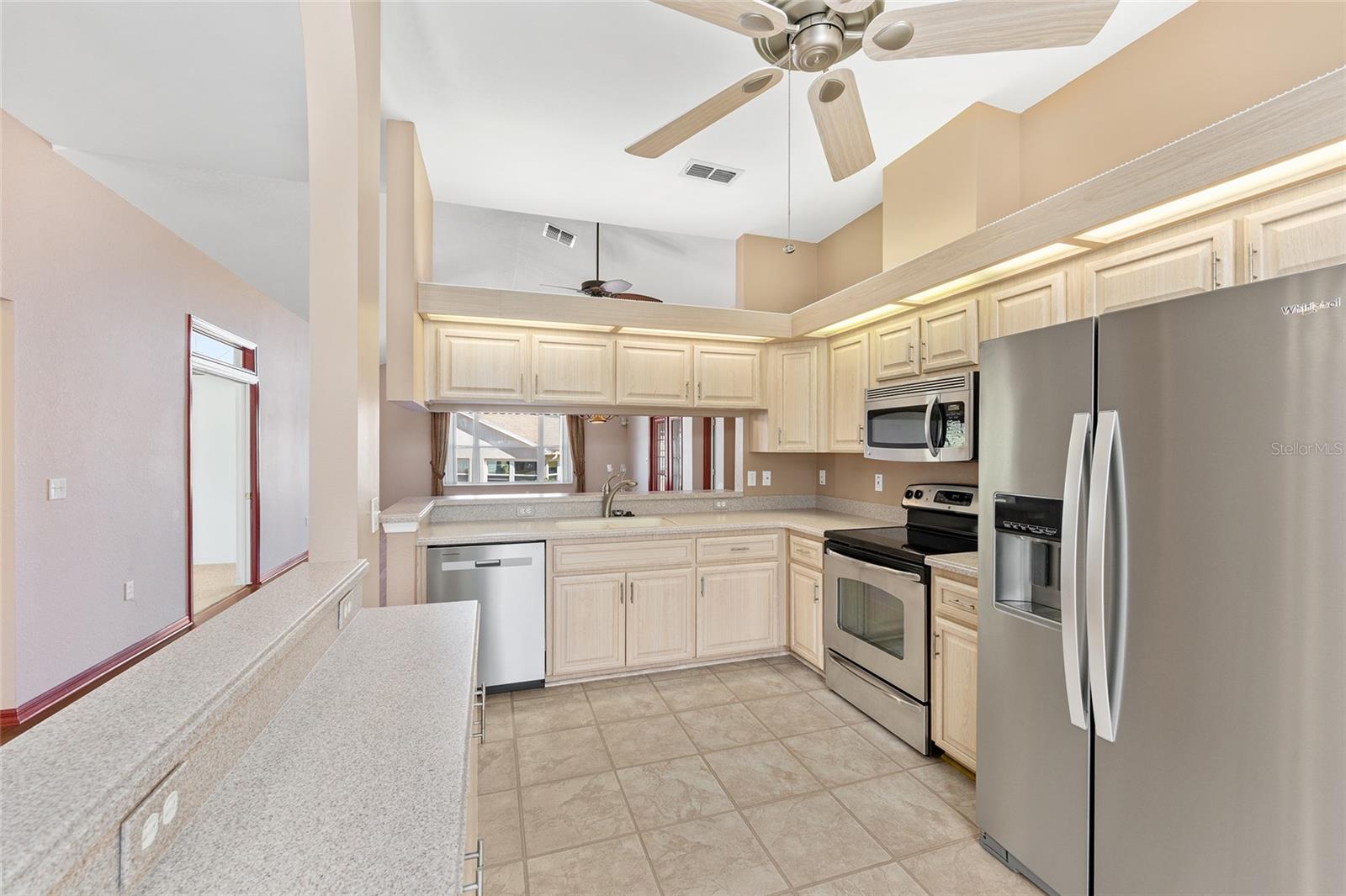 OAK RUN GOLFVIEW - Residential