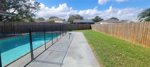 A home in WINTER HAVEN