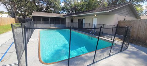 A home in WINTER HAVEN