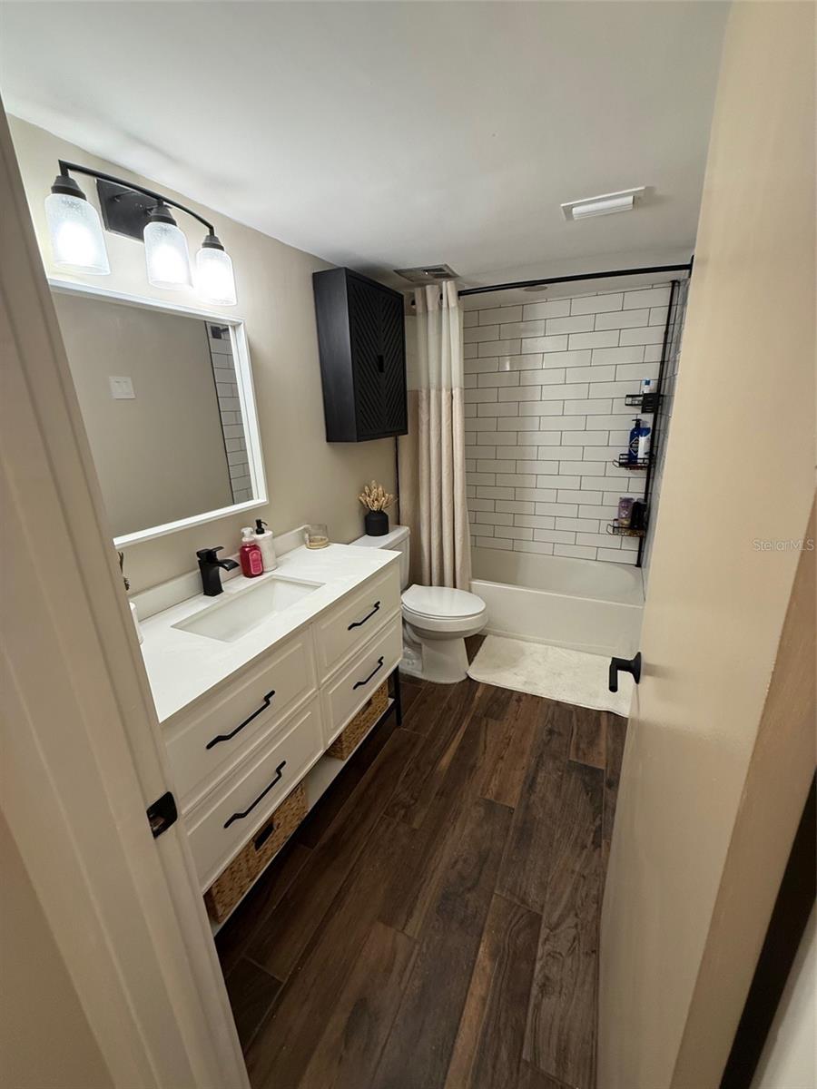 RAINTREE MANOR HOMES CONDOMINI - Residential