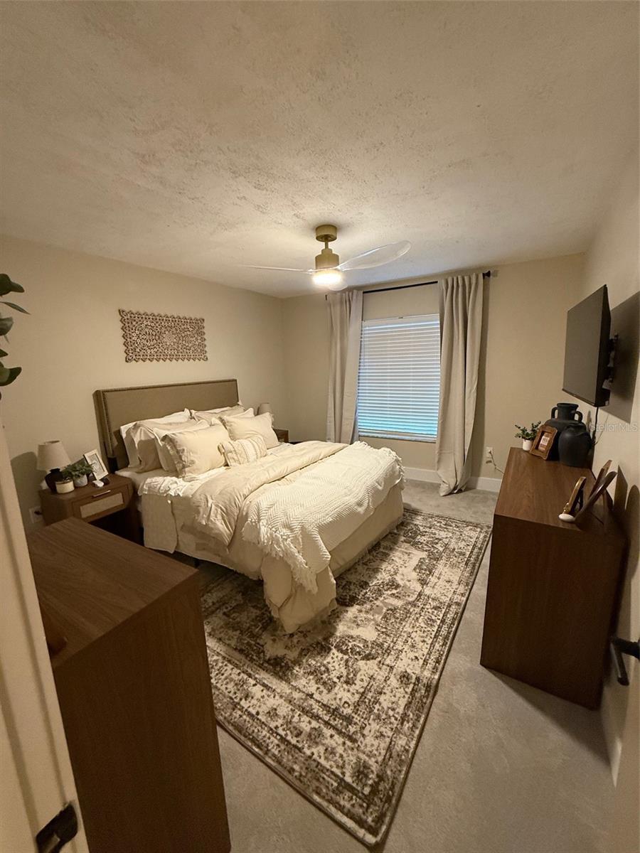 RAINTREE MANOR HOMES CONDOMINI - Residential