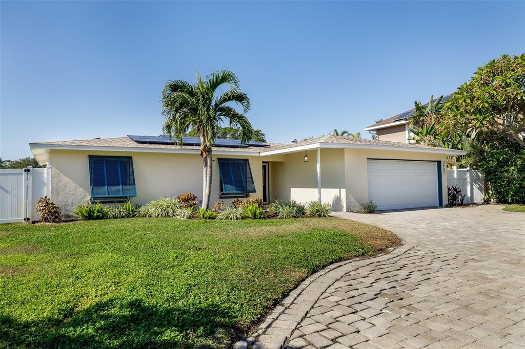 Photo of 3497 Coquina Key Drive SE, St Petersburg, FL 33705 (MLS # TB8450248)