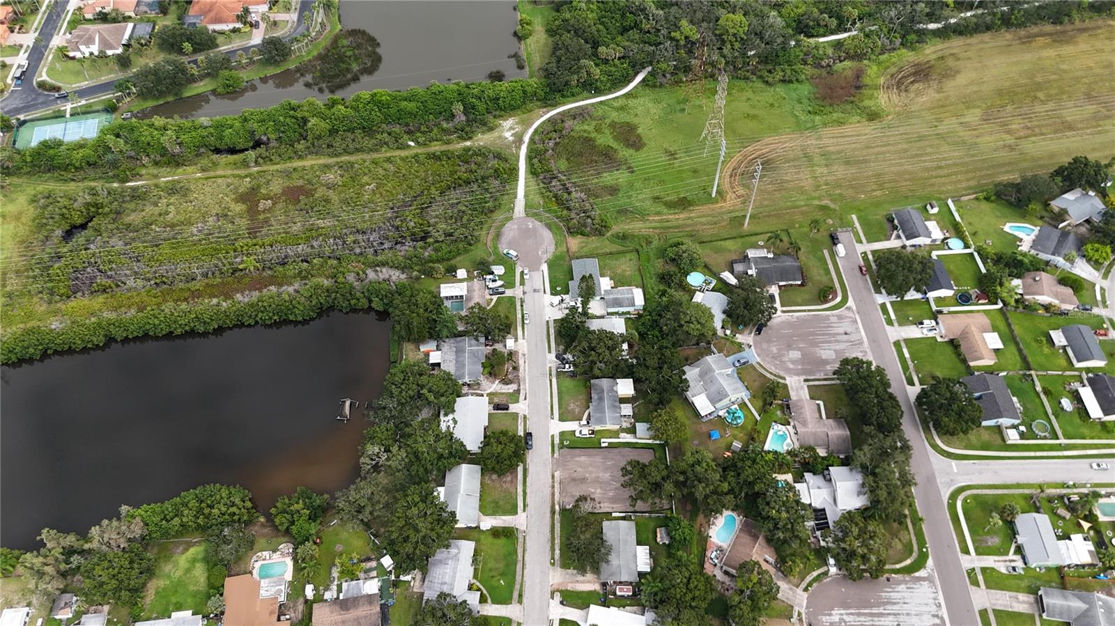 OLDSMAR COUNTRY CLUB ESTATES SEC 2 - Land