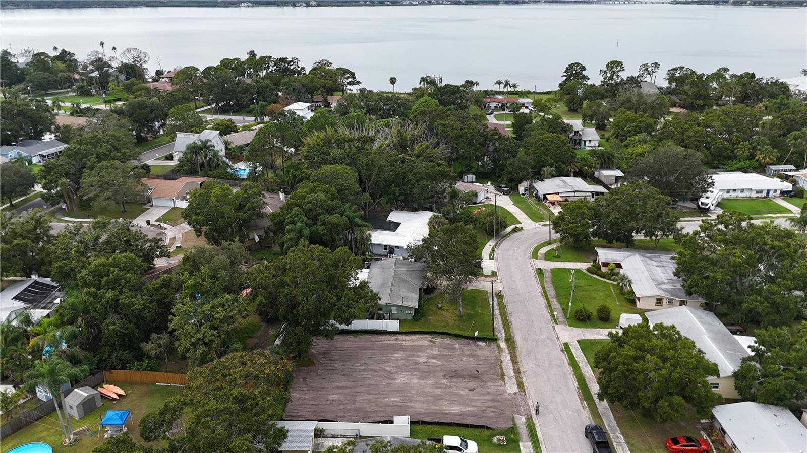 OLDSMAR COUNTRY CLUB ESTATES SEC 2 - Land