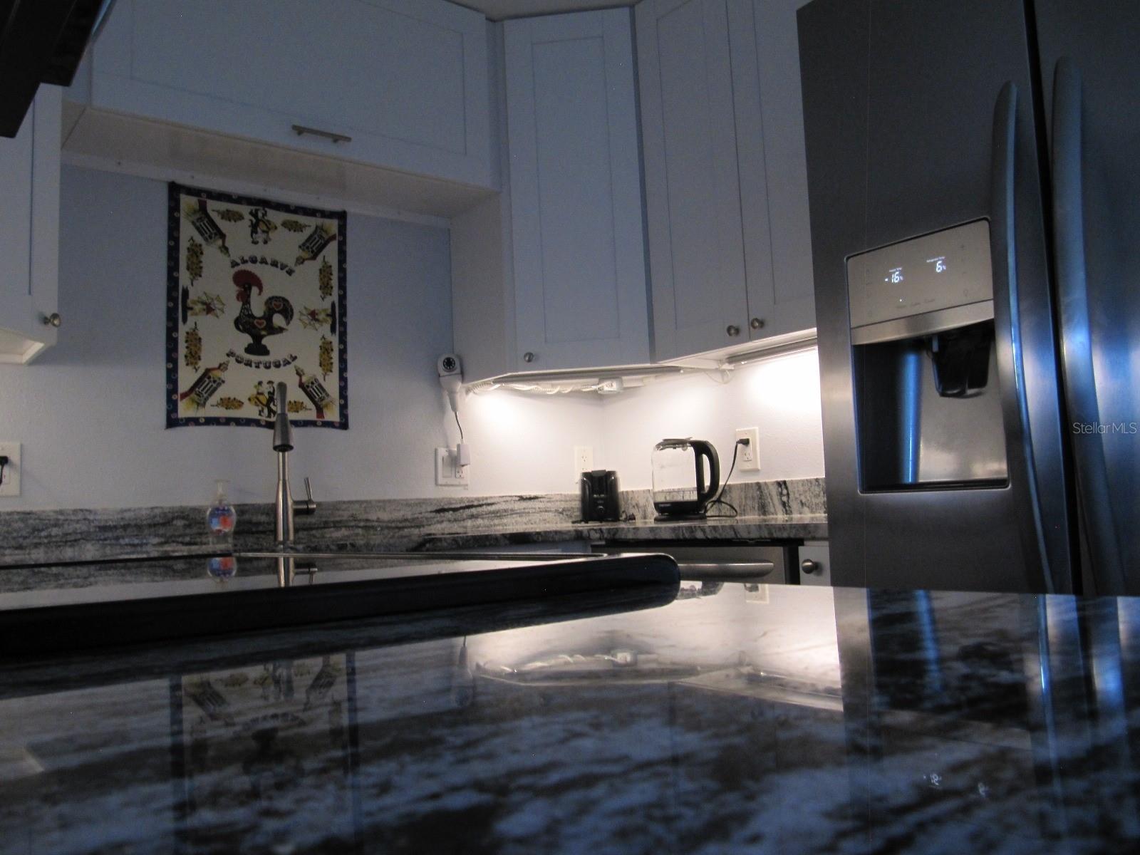 OXFORD HOUSE - Residential