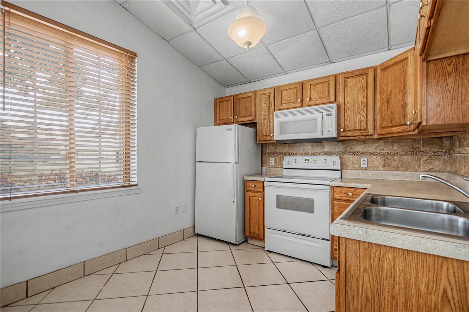 2160 Laurence Dr, Clearwater, FL, 33764, USA, 6 Bedrooms Bedrooms, ,5 BathroomsBathrooms,Residential,Contingent,2160 Laurence Dr,TB8519918