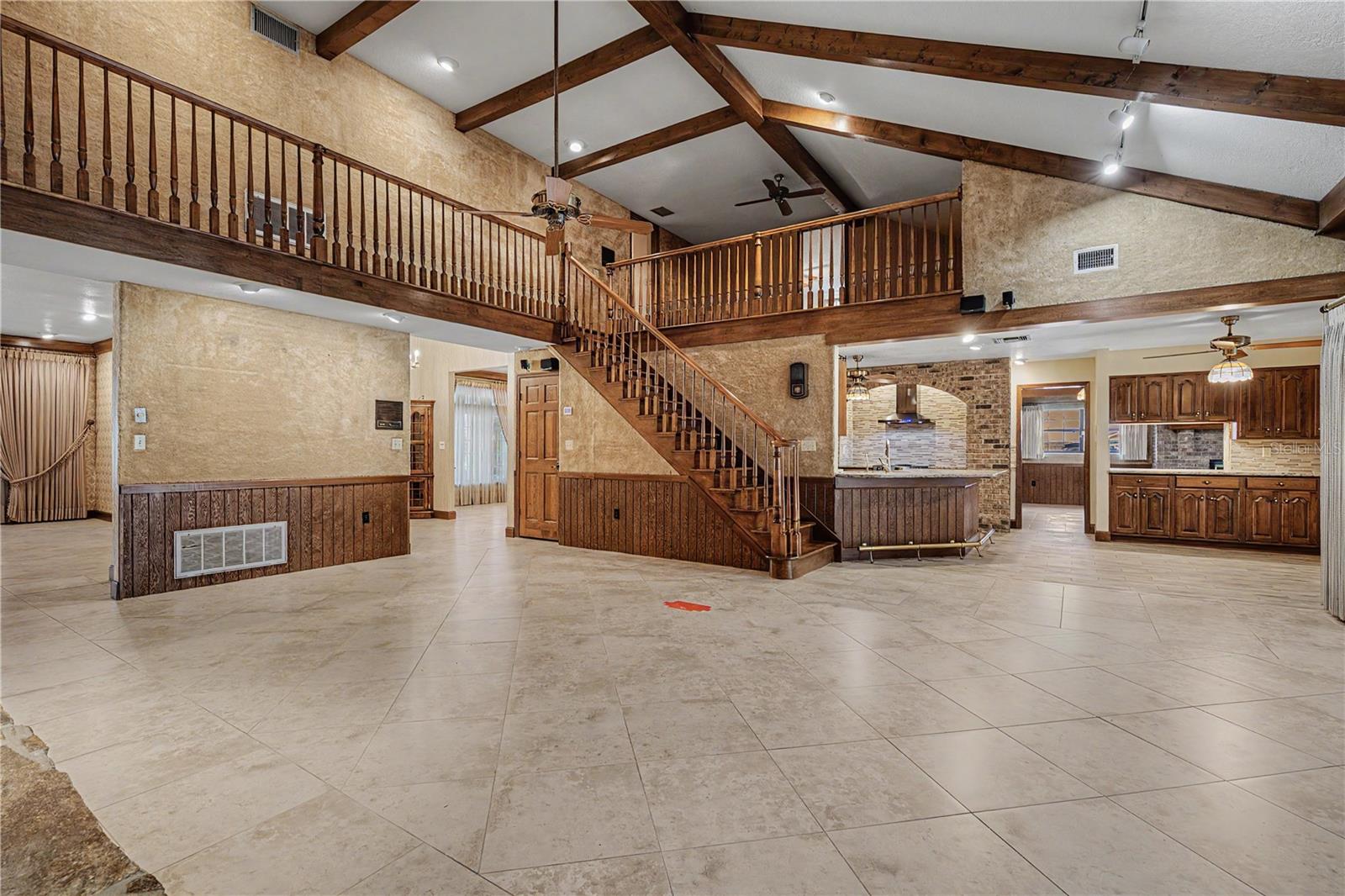 2160 Laurence Dr, Clearwater, FL, 33764, USA, 6 Bedrooms Bedrooms, ,5 BathroomsBathrooms,Residential,Contingent,2160 Laurence Dr,TB8519918