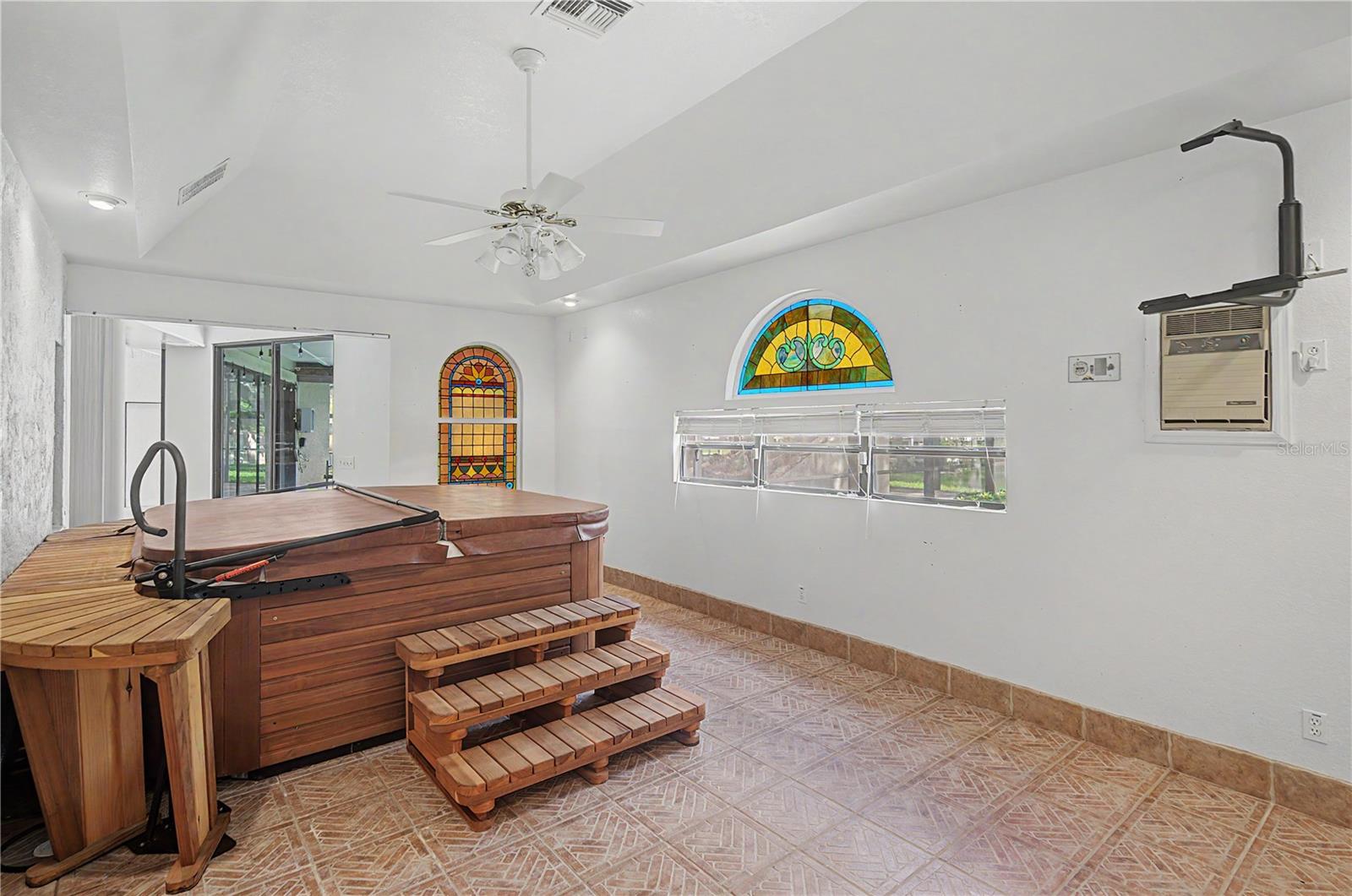 2160 Laurence Dr, Clearwater, FL, 33764, USA, 6 Bedrooms Bedrooms, ,5 BathroomsBathrooms,Residential,Contingent,2160 Laurence Dr,TB8519918