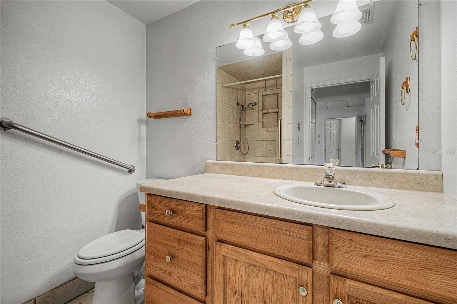 2160 Laurence Dr, Clearwater, FL, 33764, USA, 6 Bedrooms Bedrooms, ,5 BathroomsBathrooms,Residential,Contingent,2160 Laurence Dr,TB8519918
