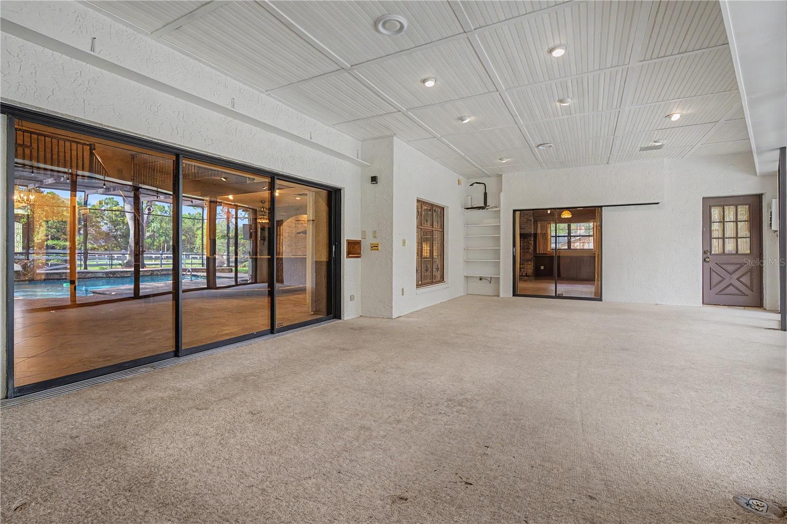 2160 Laurence Dr, Clearwater, FL, 33764, USA, 6 Bedrooms Bedrooms, ,5 BathroomsBathrooms,Residential,Contingent,2160 Laurence Dr,TB8519918