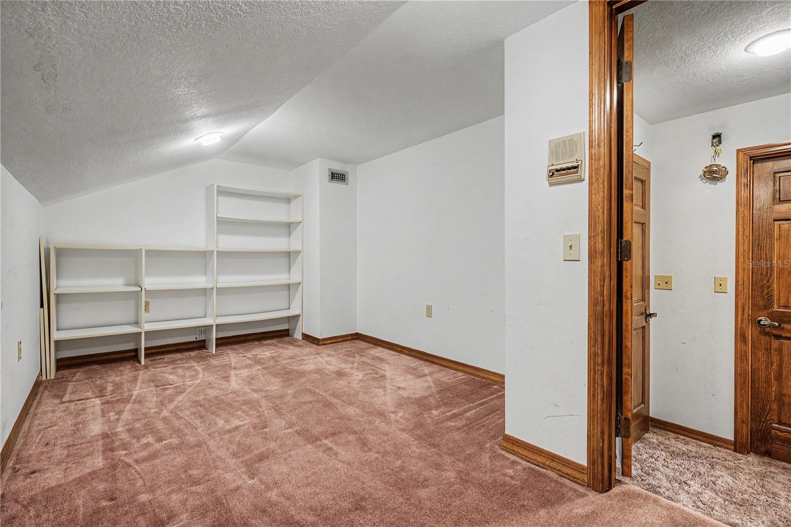 2160 Laurence Dr, Clearwater, FL, 33764, USA, 6 Bedrooms Bedrooms, ,5 BathroomsBathrooms,Residential,Contingent,2160 Laurence Dr,TB8519918