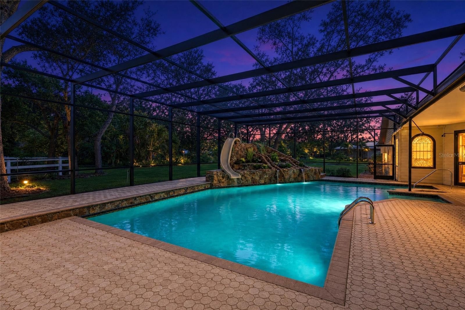 2160 Laurence Dr, Clearwater, FL, 33764, USA, 6 Bedrooms Bedrooms, ,5 BathroomsBathrooms,Residential,Contingent,2160 Laurence Dr,TB8519918