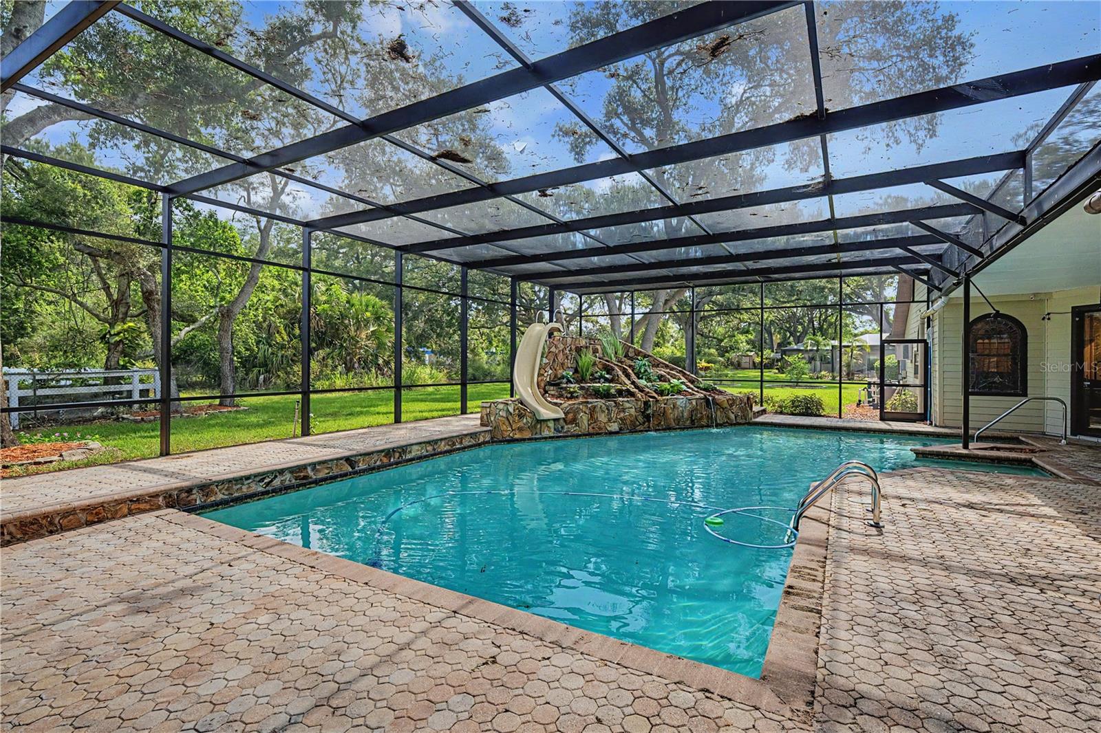 2160 Laurence Dr, Clearwater, FL, 33764, USA, 6 Bedrooms Bedrooms, ,5 BathroomsBathrooms,Residential,Contingent,2160 Laurence Dr,TB8519918